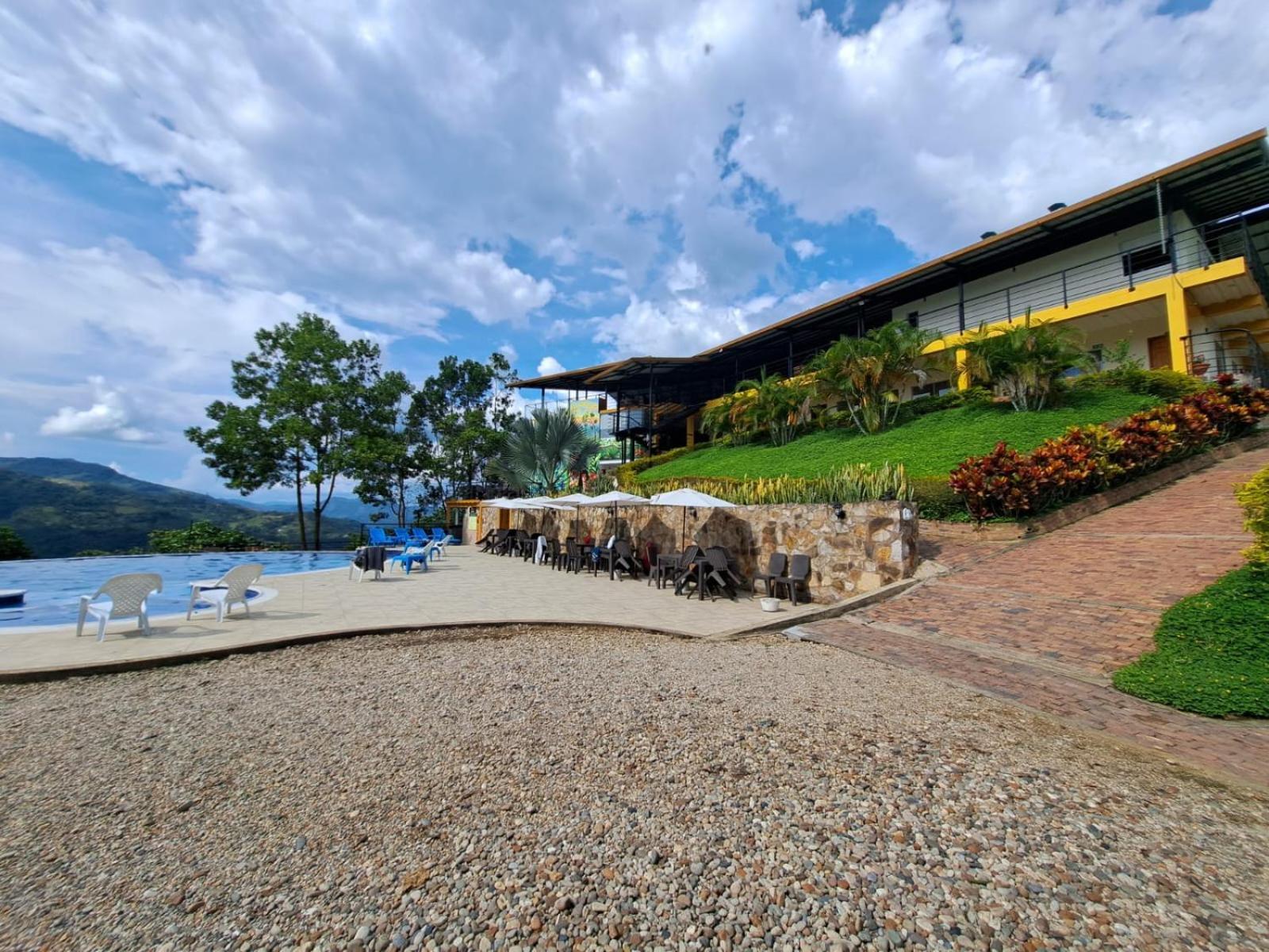 Hotel Tambo Eco *